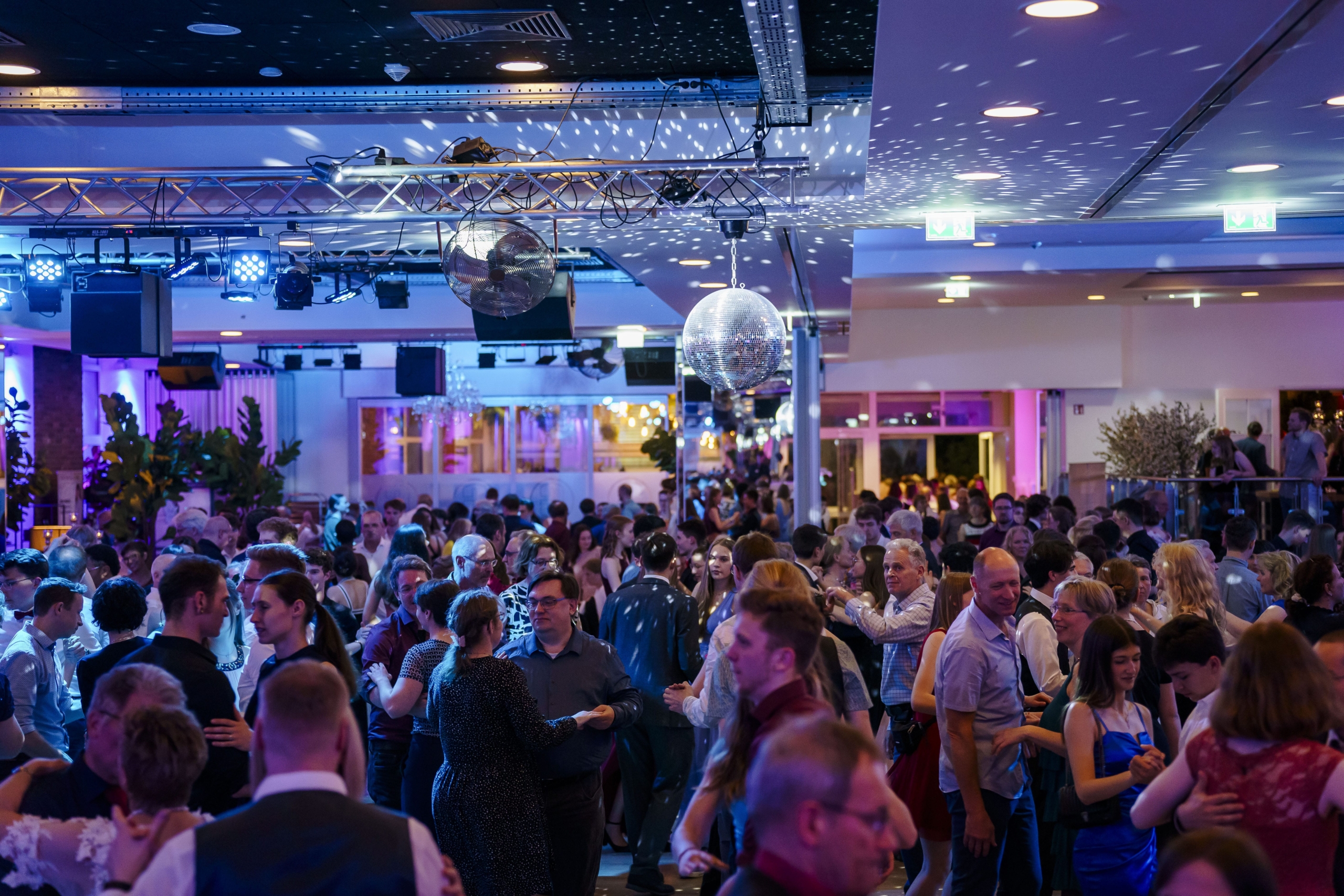 111_(c)Valentin_Behringer