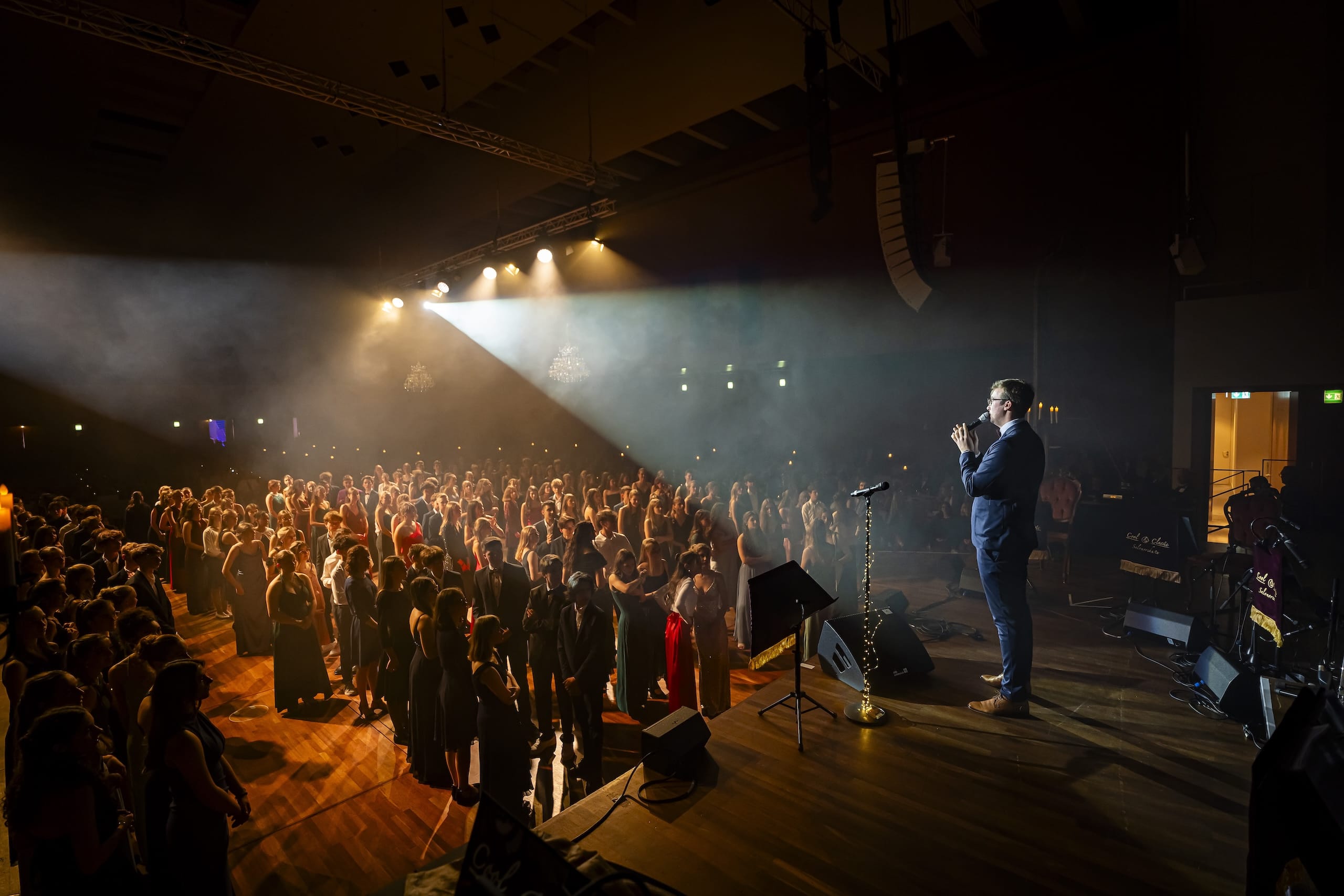 Tanzlehrer:in ADTV (m/w/d) - 5